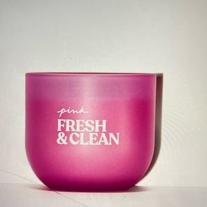 PINK fresh & clean candle